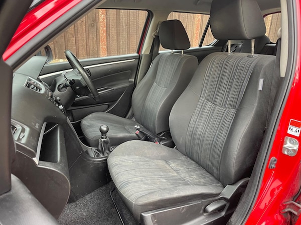 Used Suzuki Swift 2015 for sale - 73671259: Photo 19