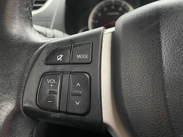 Used Suzuki Swift 2015 for sale - 73671259: Photo 31