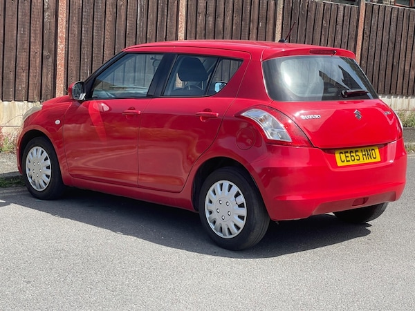 Used Suzuki Swift 2015 for sale - 73671259: Photo 4