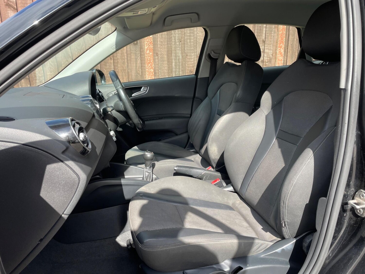Vehicle 29