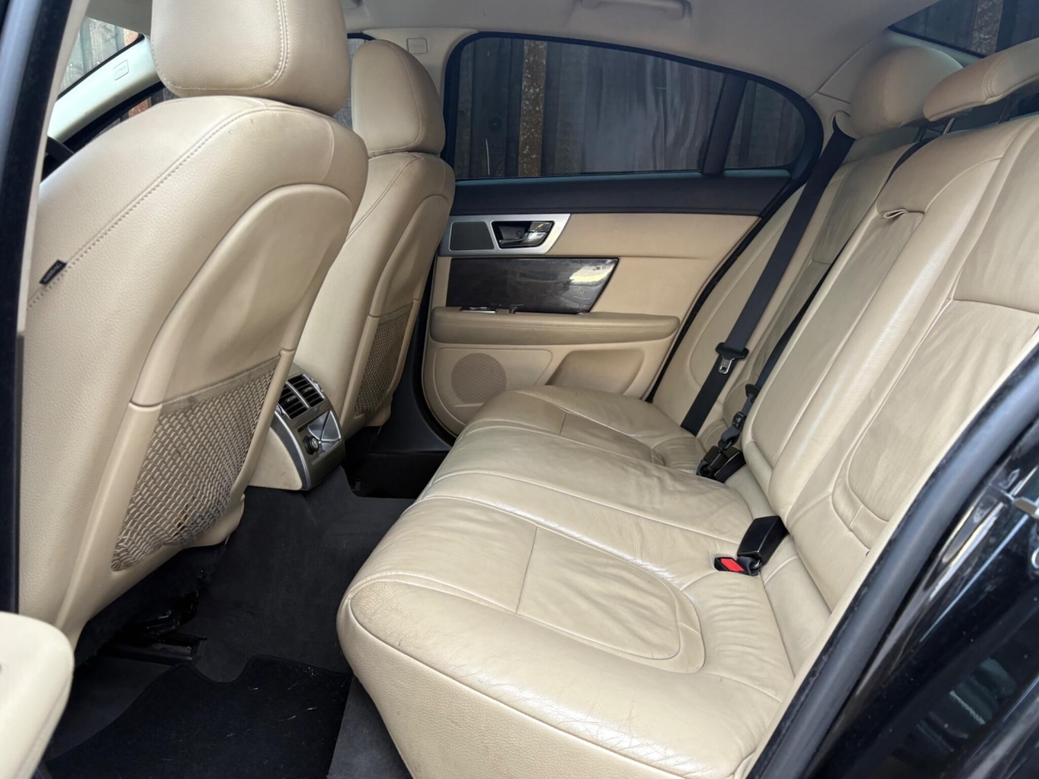 Used Jaguar XF 2015 for sale - 76942393: Photo 21