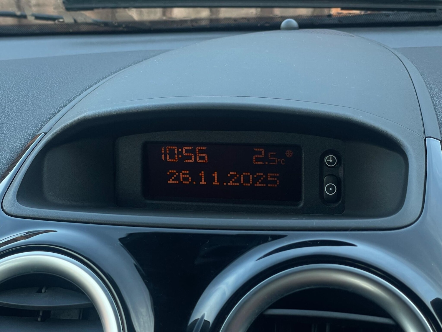 Used Vauxhall Corsa 2014 for sale - 76766607: Photo 38