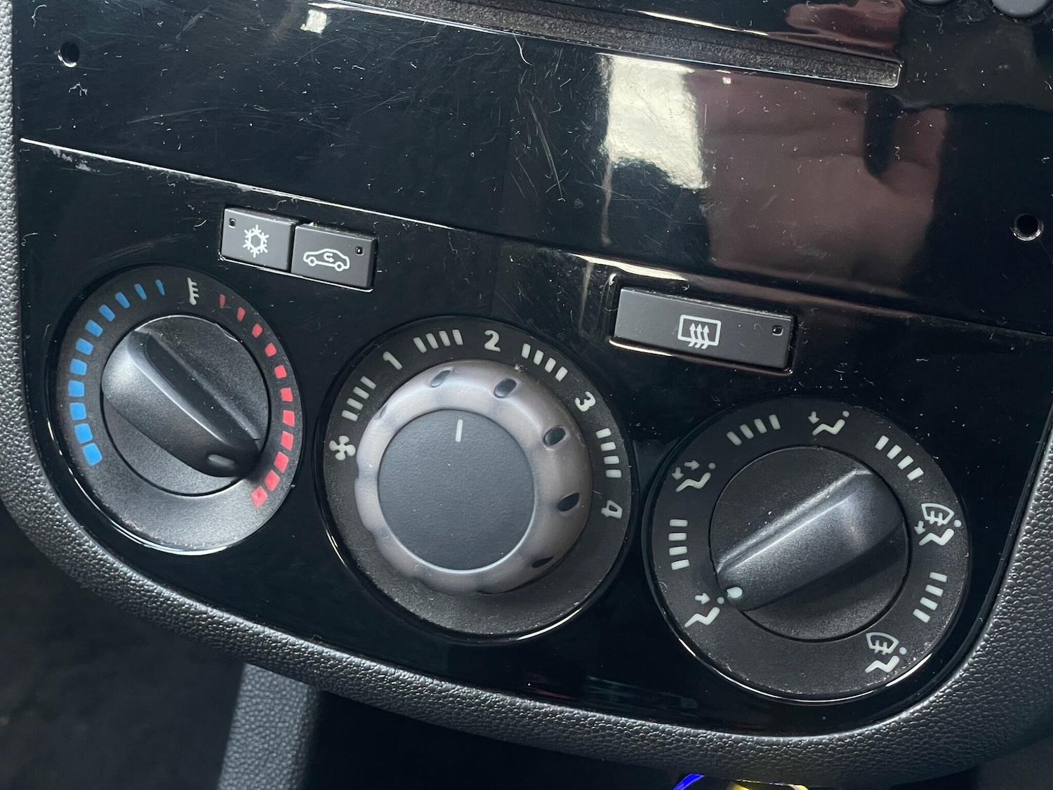 Used Vauxhall Corsa 2014 for sale - 76766607: Photo 45