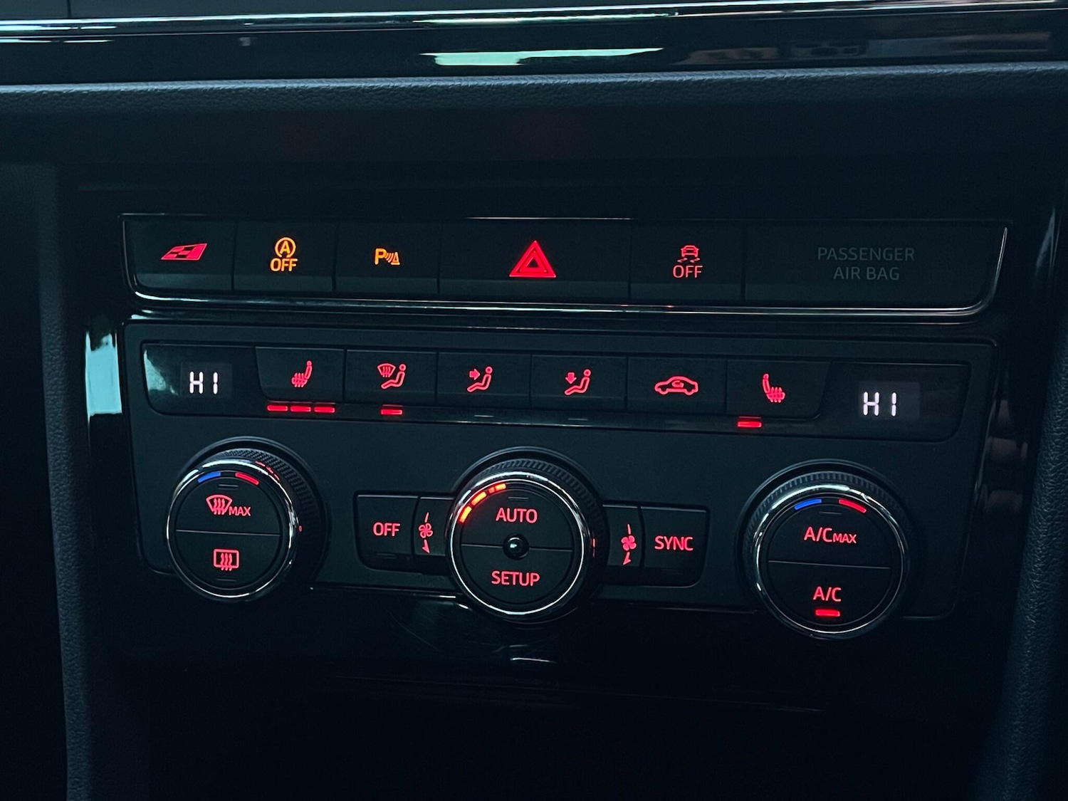 Used SEAT Leon 2019 for sale - 77029292: Photo 45