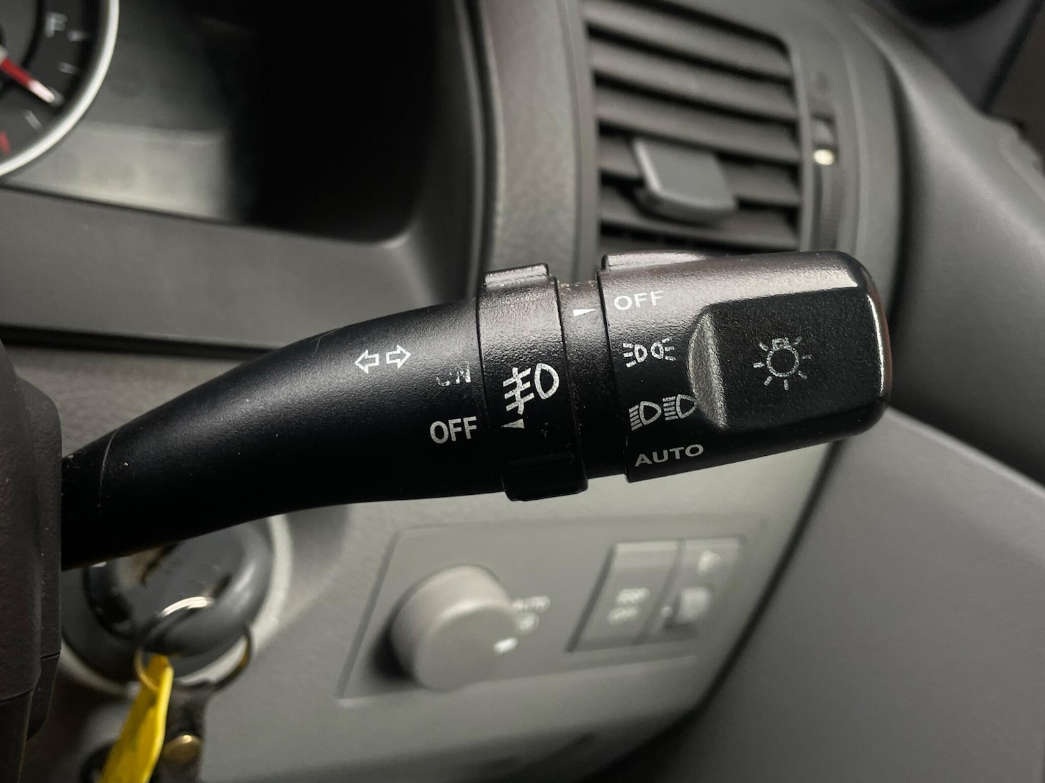 Used Kia Sorento 2009 for sale - 76432992: Photo 23