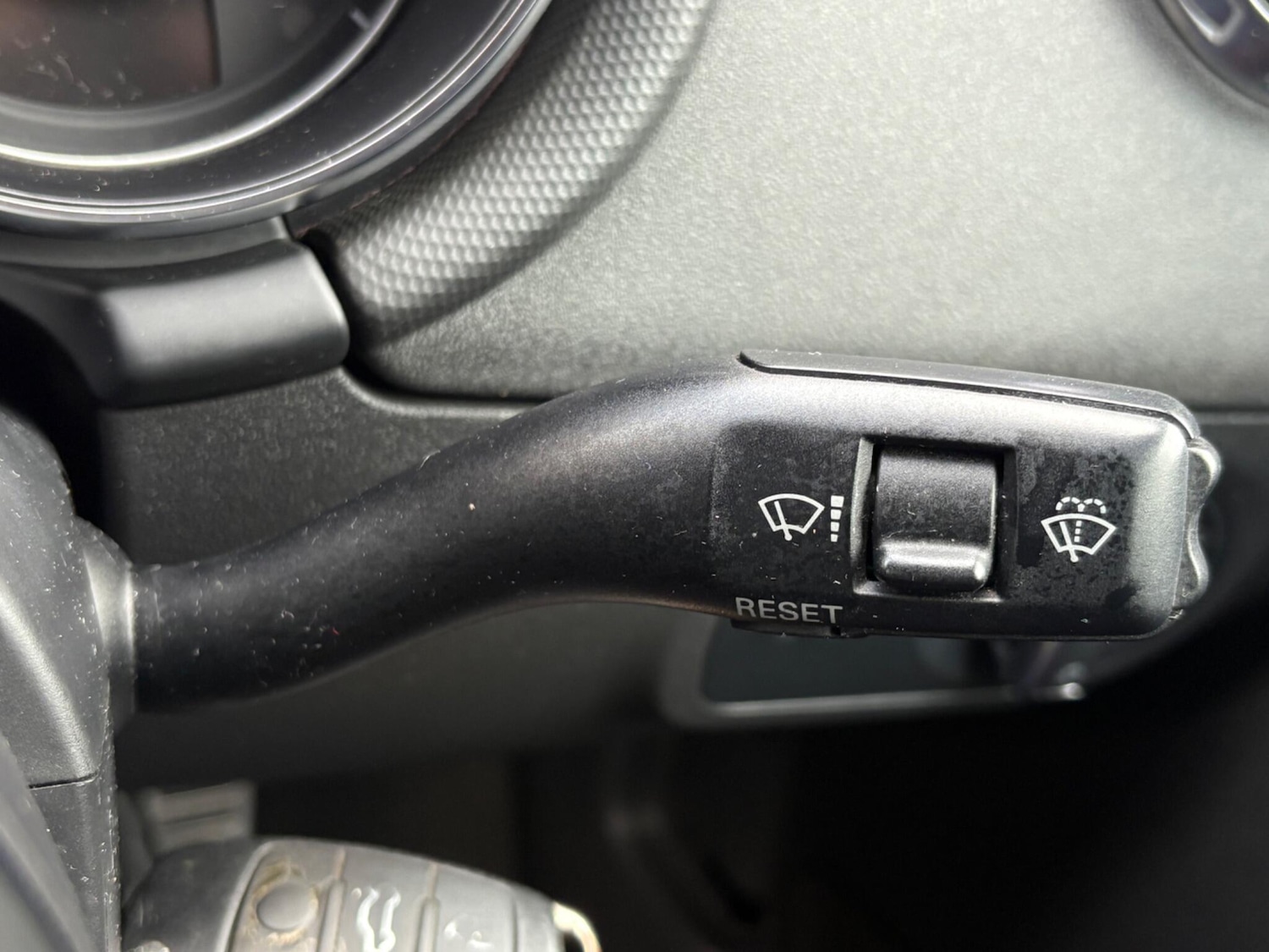 Used Audi TT 2008 for sale - 77793819: Photo 36