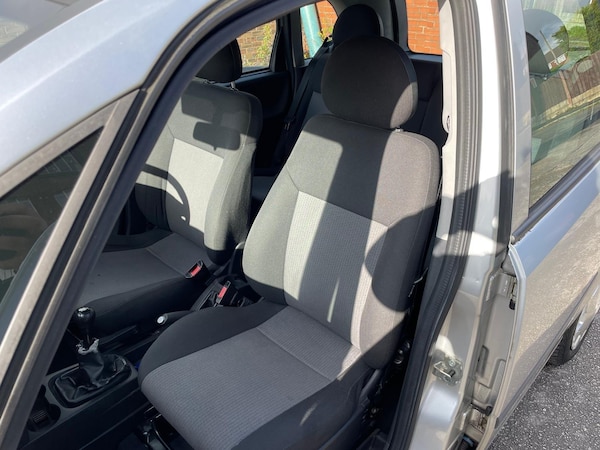 Used Vauxhall Meriva 2003 for sale - 72722830: Photo 28