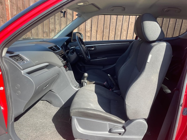 Used Suzuki Swift 2010 for sale - 73957093: Photo 17