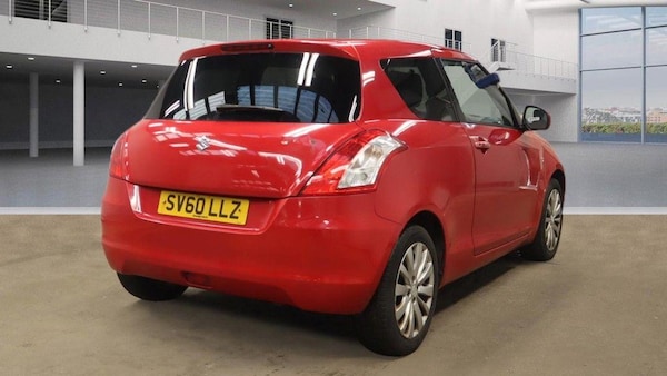 Used Suzuki Swift 2010 for sale - 73957093: Photo 4