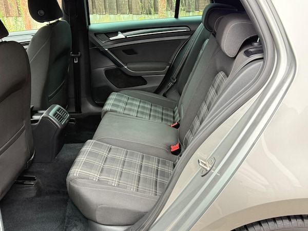 Used Volkswagen Golf 2016 for sale - 75269430: Photo 18