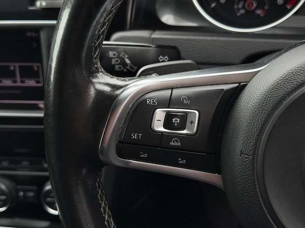Used Volkswagen Golf 2016 for sale - 75269430: Photo 25