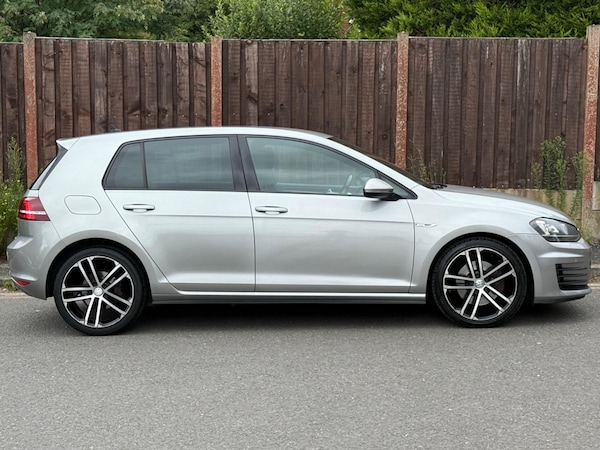 Used Volkswagen Golf 2016 for sale - 75269430: Photo 6