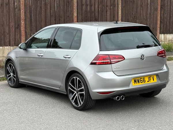 Used Volkswagen Golf 2016 for sale - 75269430: Photo 9