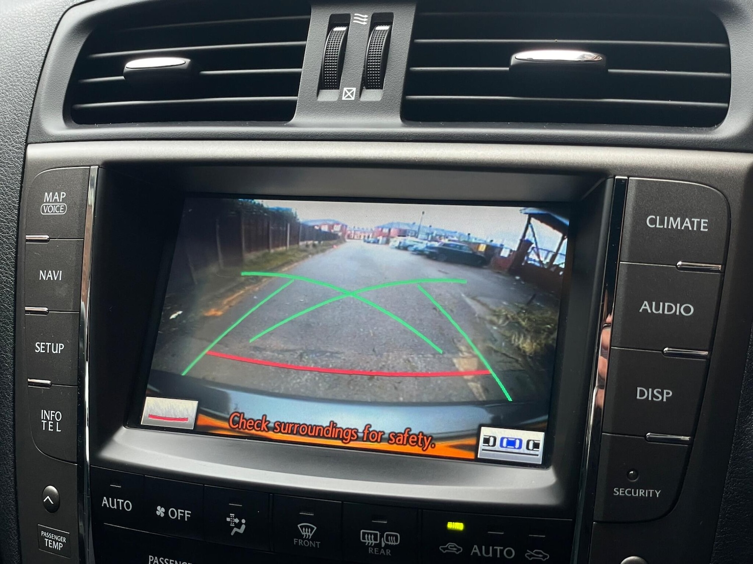 Used Lexus IS 2010 for sale - 76409477: Photo 41