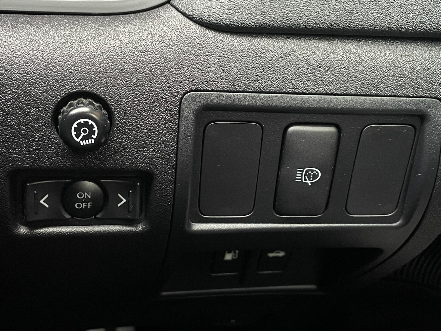 Used Lexus IS 2010 for sale - 76409477: Photo 55