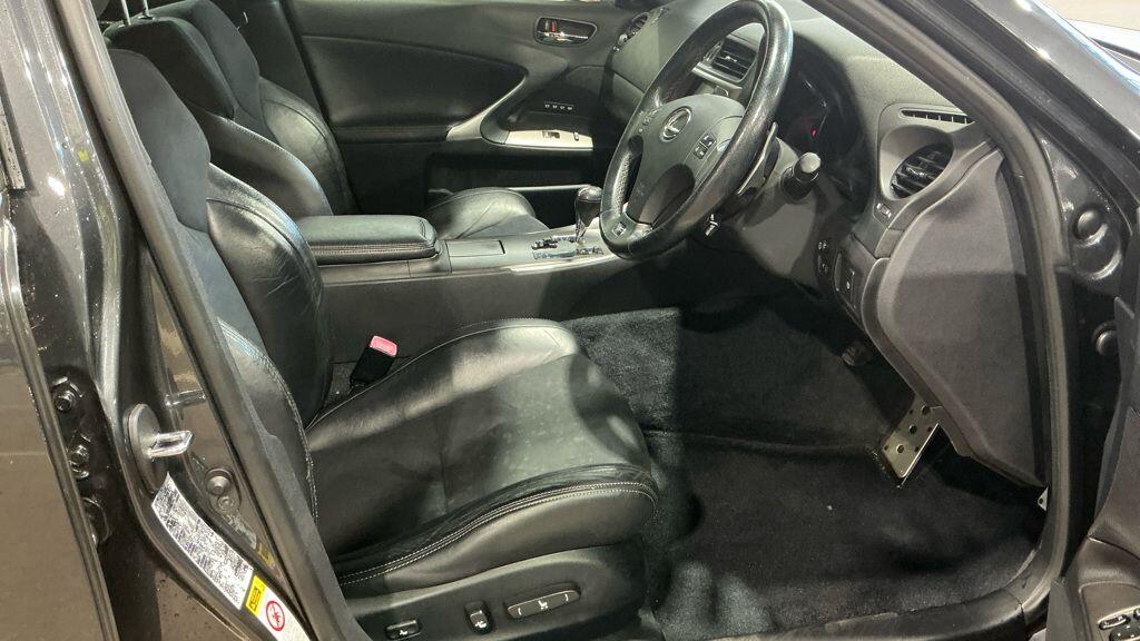 Used Lexus IS 2010 for sale - 76409477: Photo 7