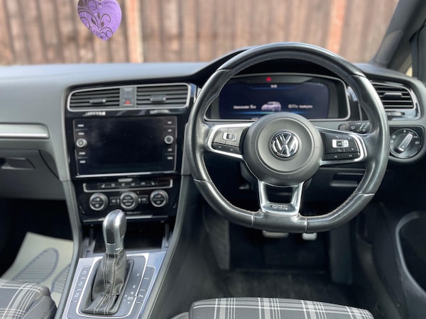 Used Volkswagen Golf 2017 for sale - 75588757: Photo 18