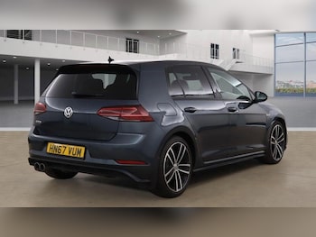 Used Volkswagen Golf 2017 for sale - 75588757: Photo