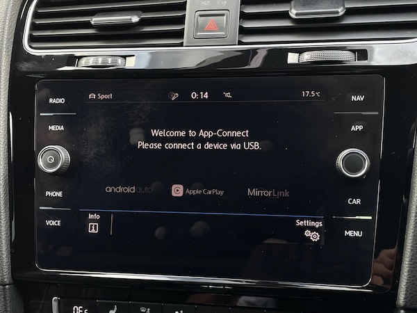 Used Volkswagen Golf 2017 for sale - 75588757: Photo 55