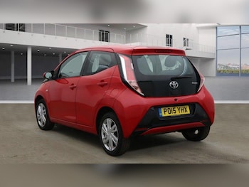 Used Toyota AYGO 2015 for sale - 76975693: Photo