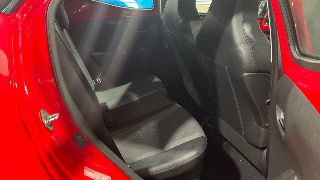 Used Toyota AYGO 2015 for sale - 76975693: Photo 8