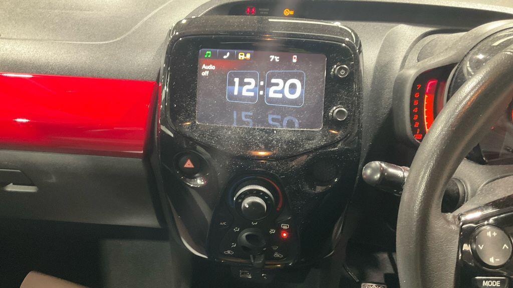 Used Toyota AYGO 2015 for sale - 76975693: Photo 9