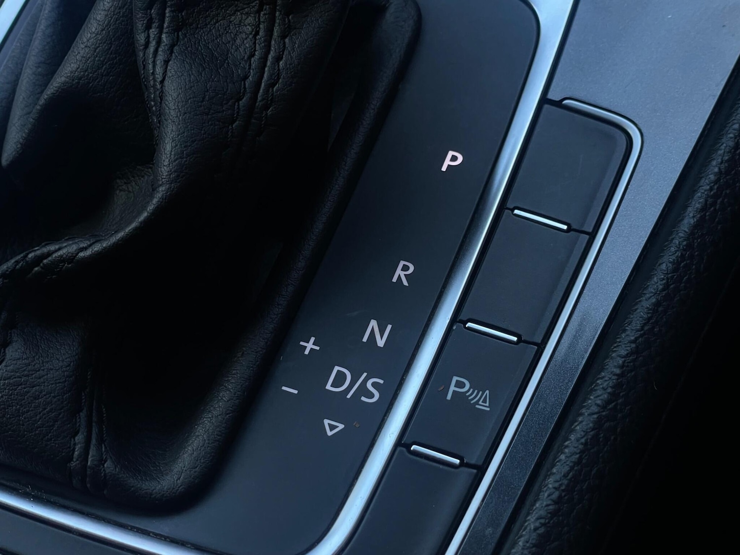 Used Volkswagen Golf for sale - 77305002: Photo 38