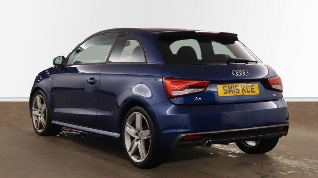Used Audi A1 2015 for sale - 76865607: Photo 2