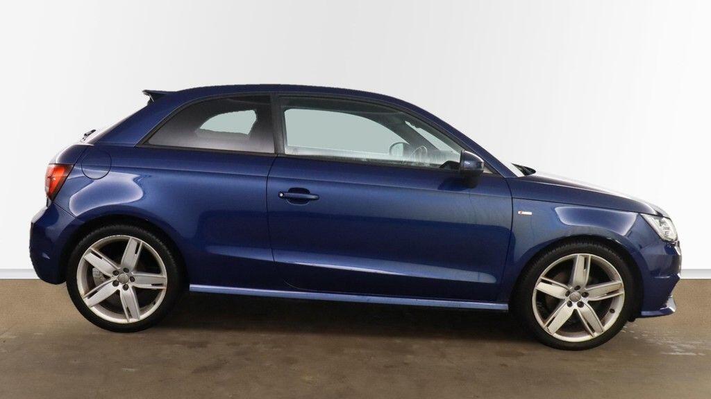 Used Audi A1 2015 for sale - 76865607: Photo 5