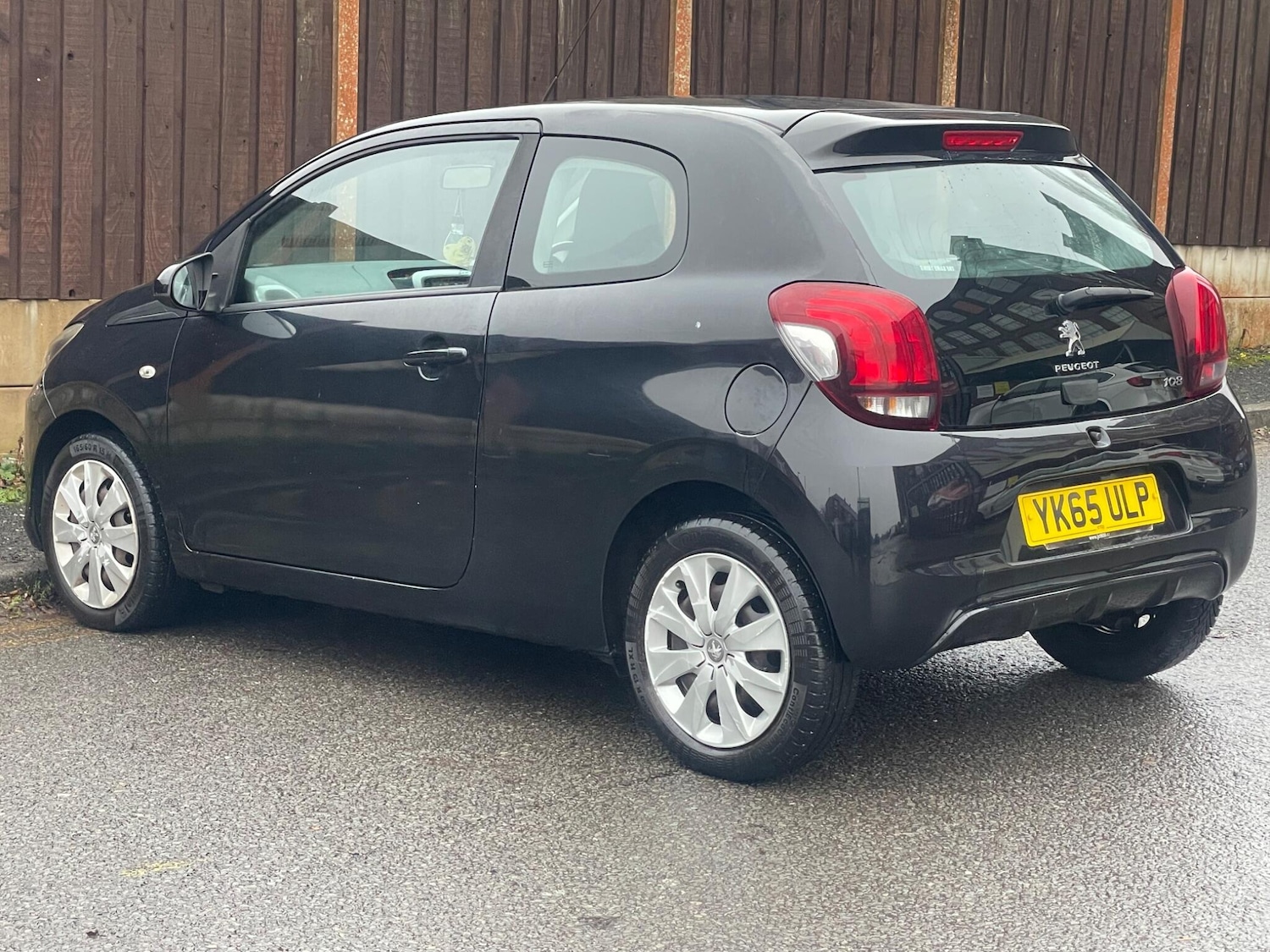 Used Peugeot 108 2015 for sale - 76646254: Photo 11