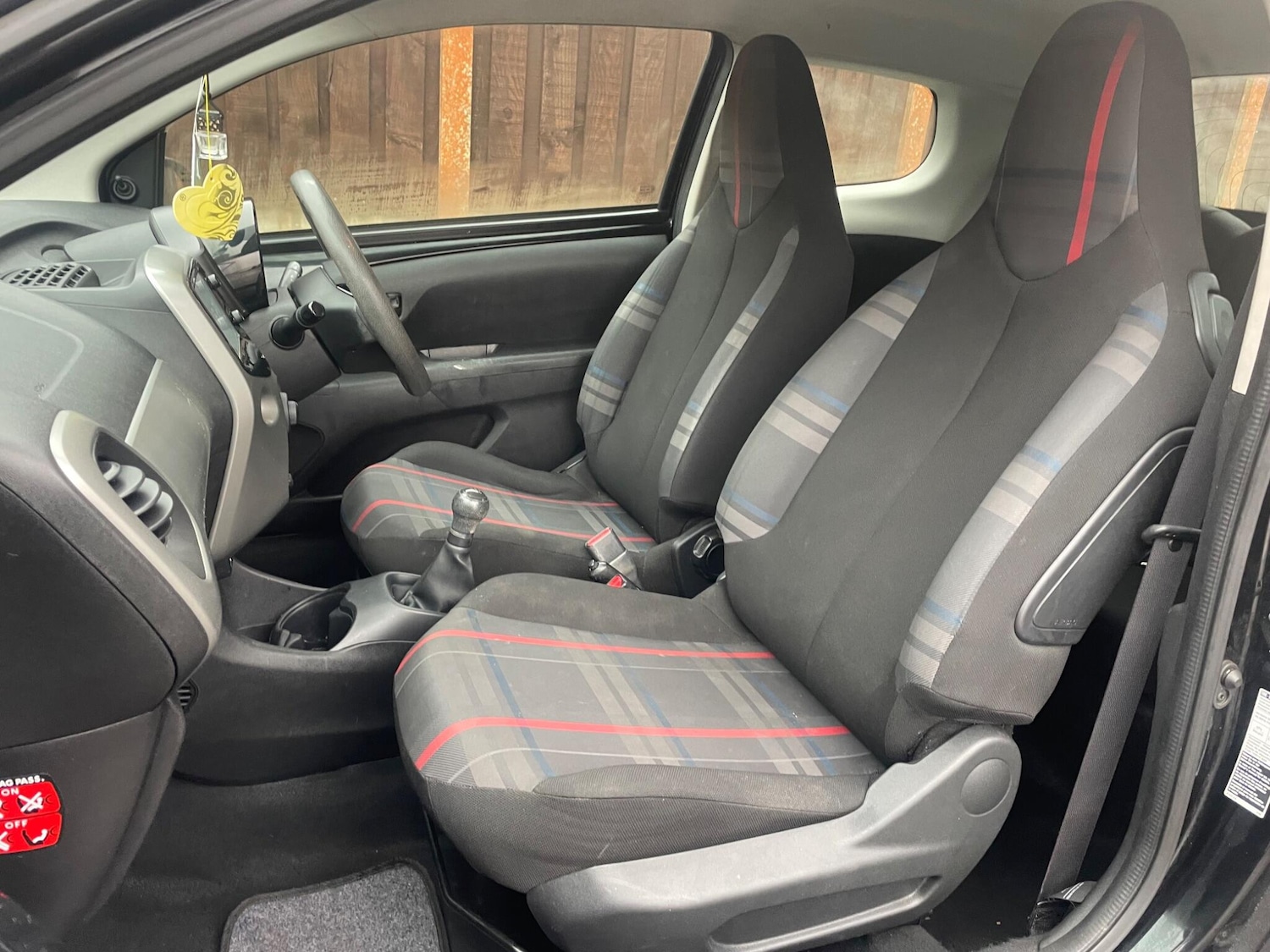 Used Peugeot 108 2015 for sale - 76646254: Photo 22