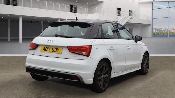 Used Audi A1 2014 for sale - 76270399: Photo 4