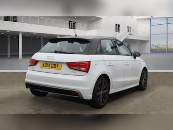 Used Audi A1 2014 for sale - 76270399: Photo