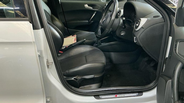 Used Audi A1 2014 for sale - 76270399: Photo 7