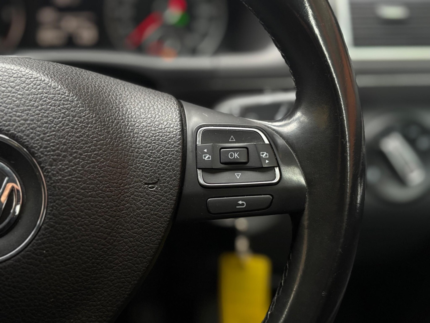 Used Volkswagen Touran 2012 for sale - 77016459: Photo 50