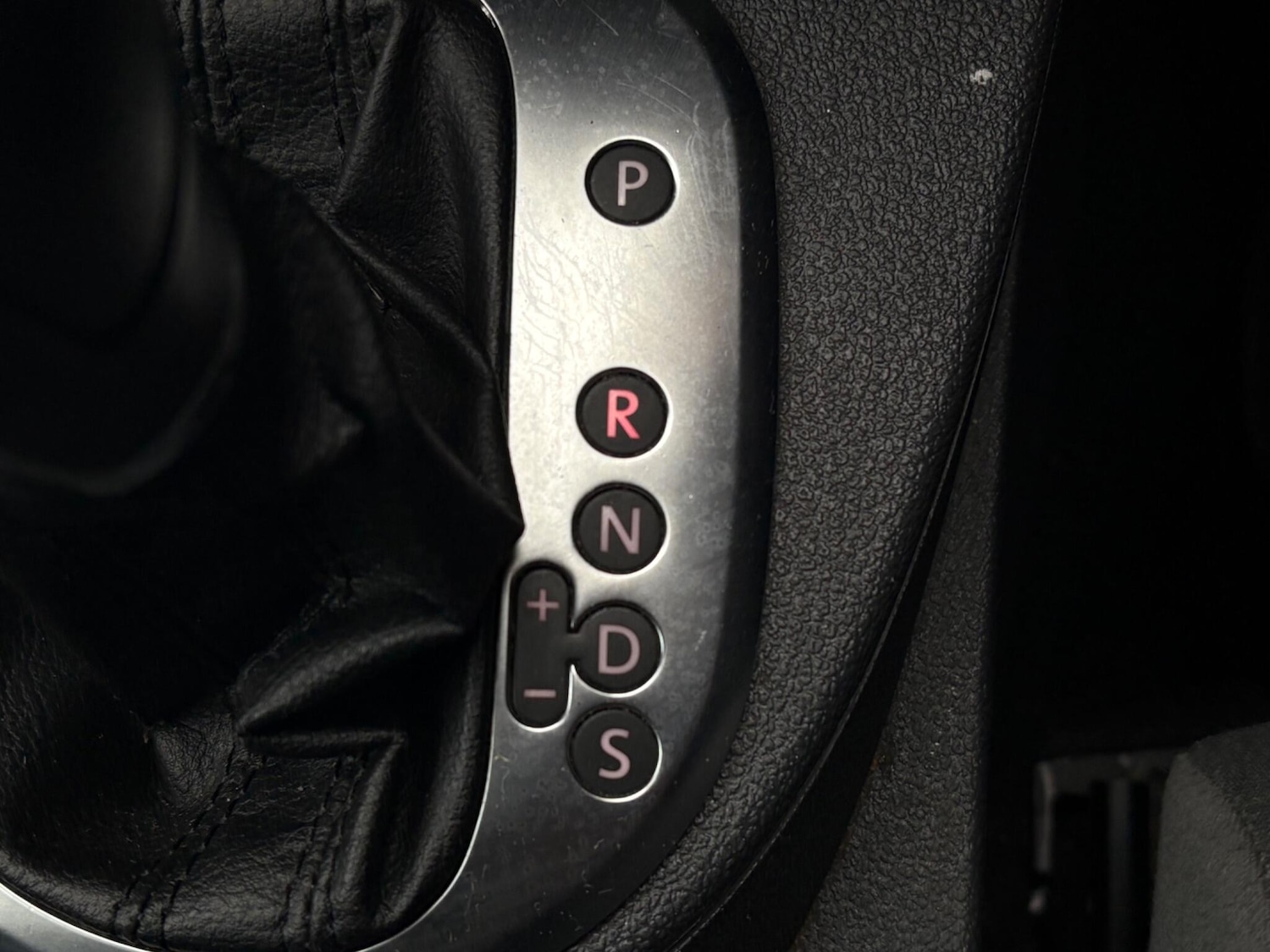 Used Volkswagen Touran 2012 for sale - 77016459: Photo 62