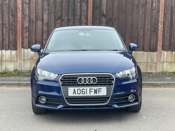 Used Audi A1 2011 for sale - 76122064: Photo 2