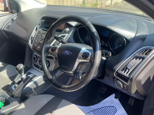 Used Ford Focus 2013 for sale - 74585235: Photo 15