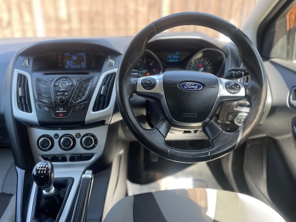 Used Ford Focus 2013 for sale - 74585235: Photo 18