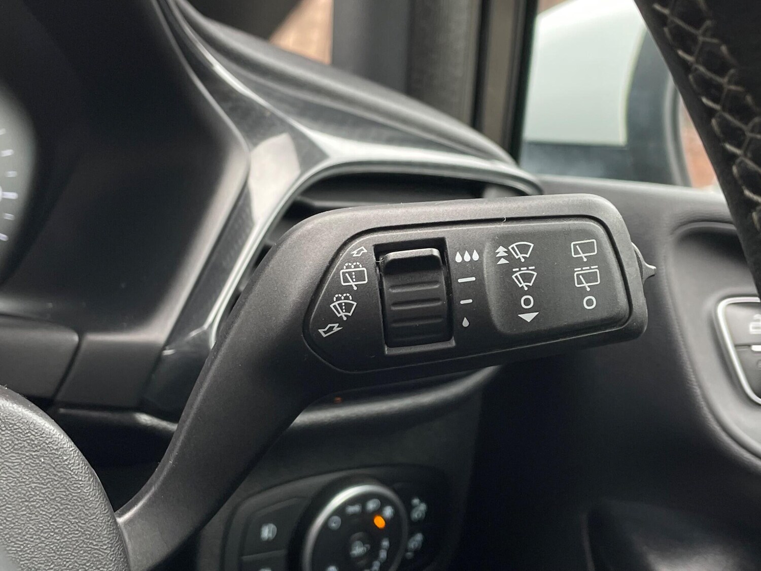 Used Ford Fiesta 2018 for sale - 75741164: Photo 24