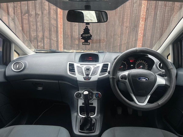 Used Ford Fiesta 2012 for sale - 76174690: Photo 17