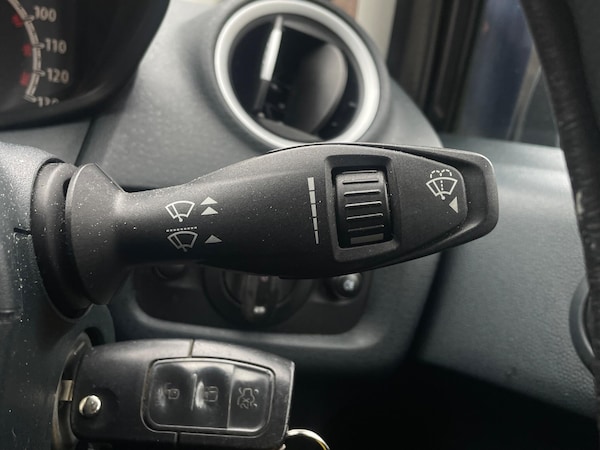 Used Ford Fiesta 2012 for sale - 76174690: Photo 25