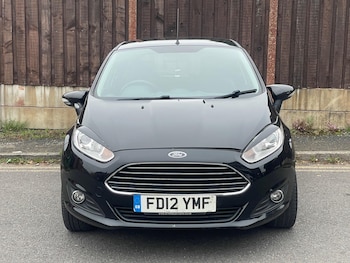 Used Ford Fiesta 2012 for sale - 76174690: Photo