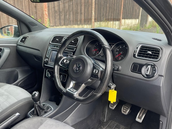 Used Volkswagen Polo 2016 for sale - 75268362: Photo 15