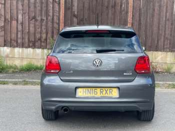 Used Volkswagen Polo 2016 for sale - 75268362: Photo