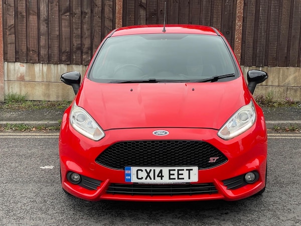 Used Ford Fiesta 2014 for sale - 76215621: Photo 2