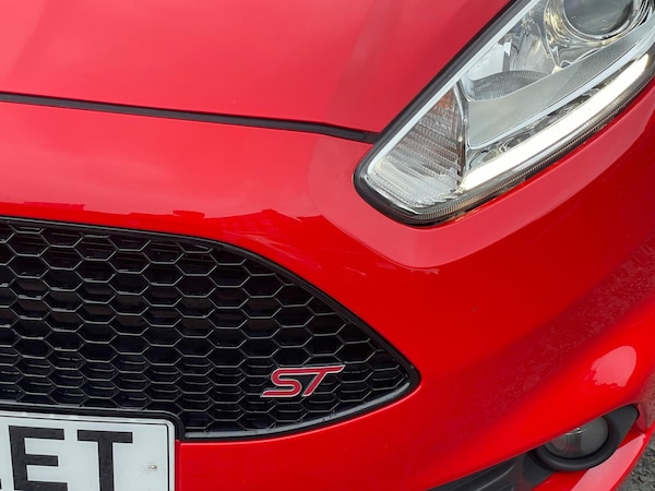 Used Ford Fiesta 2014 for sale - 76215621: Photo 38