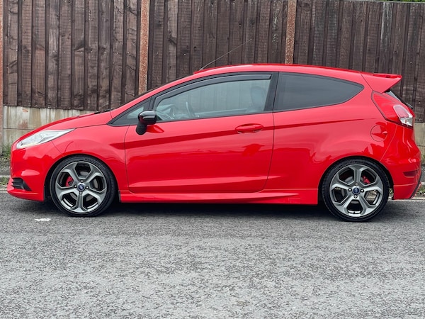 Used Ford Fiesta 2014 for sale - 76215621: Photo 8