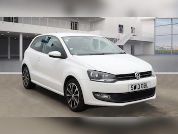 Used Volkswagen Polo 2013 for sale - 75539599: Photo
