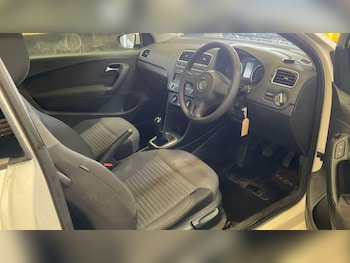 Used Volkswagen Polo 2013 for sale - 75539599: Photo